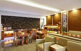 Hotel Ilos